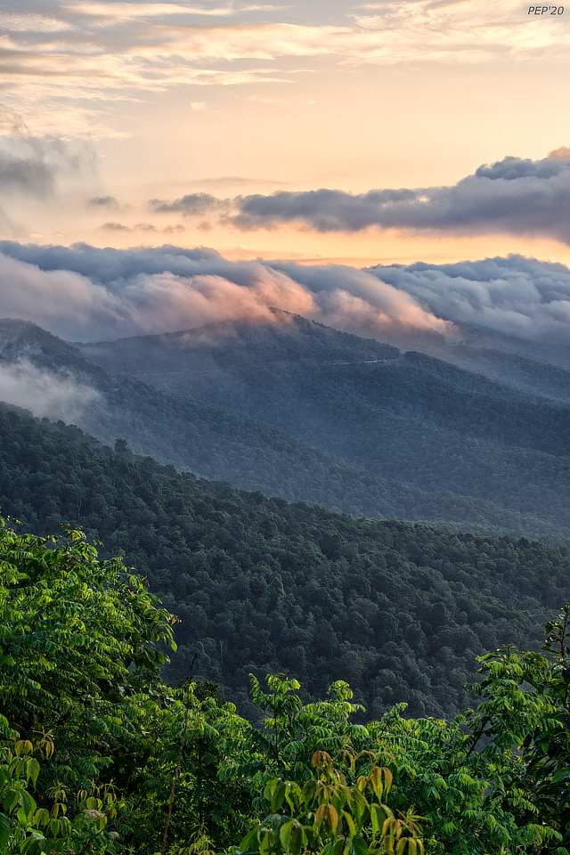 Sunrise In The Blue Ridge Mountains